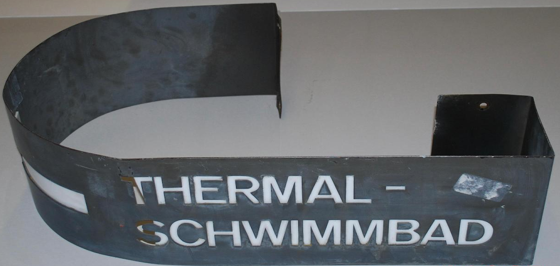 Schild Thermalschwimmbad