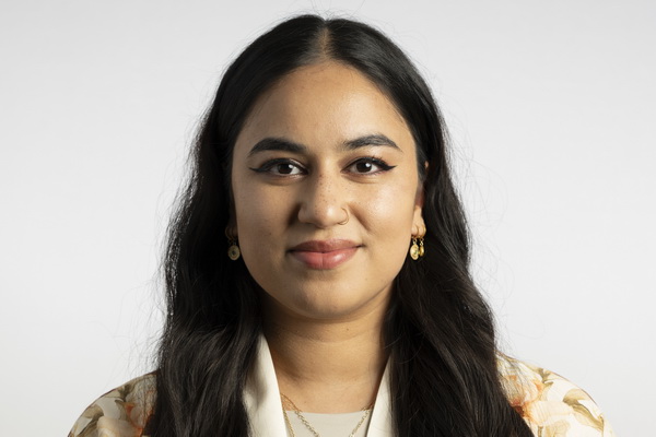 Amna Anwar